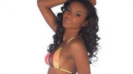 La candidata de Angola para el certamen de Miss Universo 2011