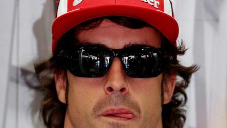 El piloto español de Fórmula 1, Fernando Alonso, preparando el GP de Italia en el circuito de Monza