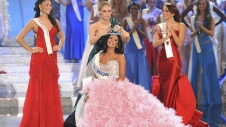 Miss Venezuela, Ivian Sarcos, es coronada MissMundo 2011 en Londres