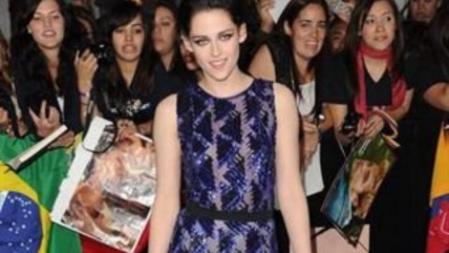 Kristen Stewart no supo elegir bien el modelito para la ocasión