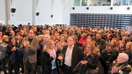 Centenares de personalidades del mundo de la cultura y de la esfera política han arropado este lunes a Josep Ramoneda en su despedida como director del Centre de Cultura Contemporània de Barcelona (CCCB)