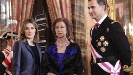 La Reina y los Príncipes de Asturias al inicio de la recepción de la PascuaMilitar en el Palacio Real, que hoy ha presidido el Rey.