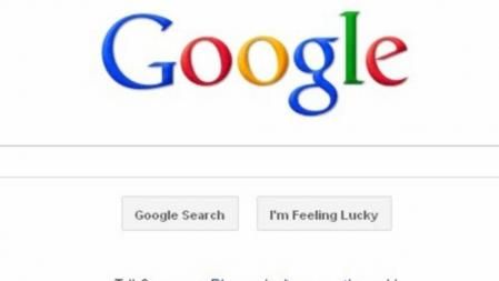 Tell Congress: Please don't censor the web!,( ¡Pídele al Congreso que no censure la web!), reza un mensaje hoy en Google.com en inglés