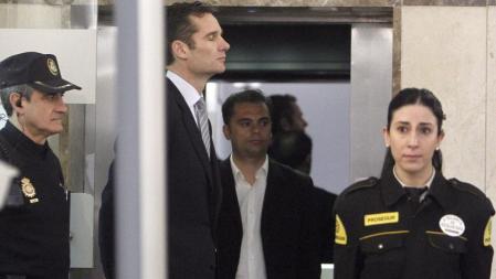 El duque de Palma, Iñaki Urdangarin a la entrada a los juzgados de Palma donde declara hoy como imputado ante el juez del caso Palma Arena