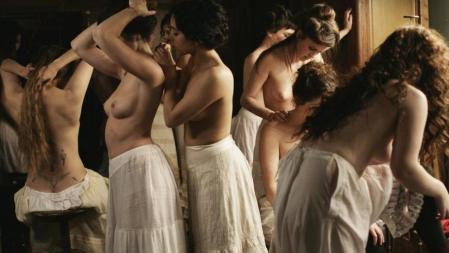 Vestales sin la virtud de la virginidad. A partir de la medianoche, en 'L'apollonide'