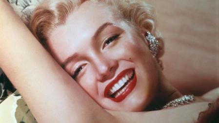 Marilyn sonriente en un plano tomado en 1955