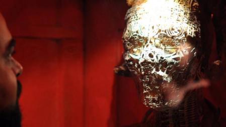 Quedarse boquiabierto frente a estas estatuas casi andróginas, casi humanas es habitual