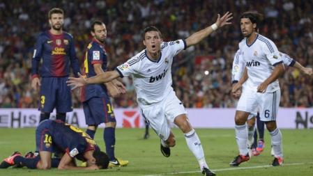 Barça-Madrid: Cristiano Ronaldo celebra su gol ante la impotencia de la zaga azulgrana