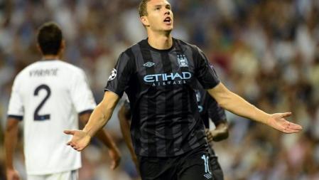 Real Madrid-Manchester City: Dzeko celebra su gol en el Bernabeu