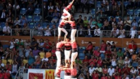 El 3 de 9 amb folre de la Vella durante la quarta ronda.