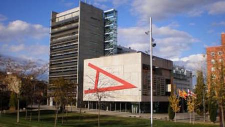 Mollet del Vallès impulsa una moción para gravar pisos vacíos