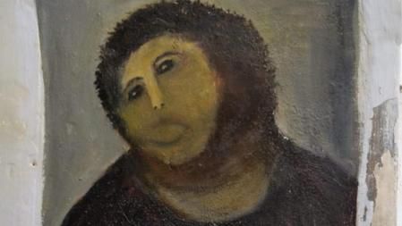 Imagen del estado en que ha quedado la pintura del eccehomo del Santuario de la Misericordia de Borja (Zaragoza), después de que intentara restaurarlo una anciana de la localidad.