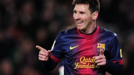 Lionel Messi celebrando su primer gol en 2013 que representa el cuarto de los azulgrana