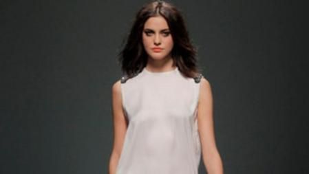 Mango ha presentado sus propuestas para primavera-verano 2013 en la 080 Barcelona Fashion