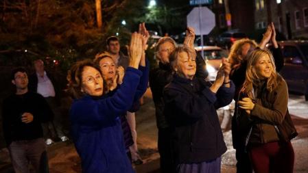 Vecinos de Watertown celebran la detención del segundo sospechoso del atentado de la maratón de Boston