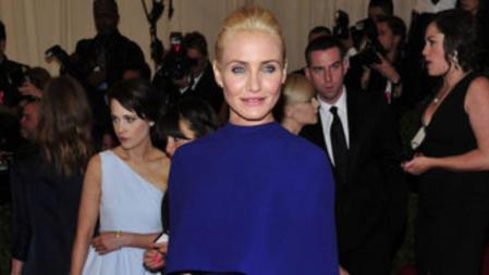 Cameron Diaz en la alfombra roja del Instituto del Traje en el Museo Metropolitan de Nueva