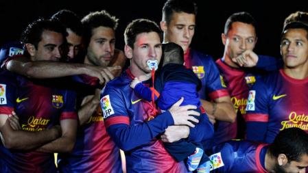 Leo Messi, con su hijo en la fiesta en el Camp Nou