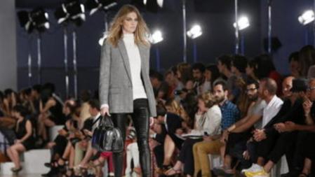 Mango presentó sus propuestas para este otoño-invierno en la 080 Barcelona Fashion