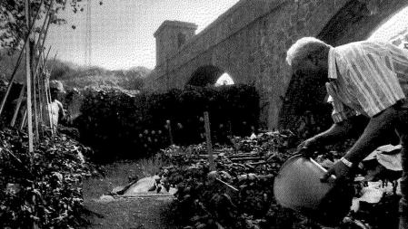 Dos de los últimos payeses de Nou Barris en activo, a finales de los años 80