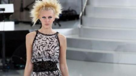 Chanel ha presentado sus propuestas para primavera-verano 2014 en la Alta Costura de París