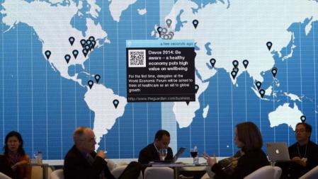 Mapa mundial en un espacio del Foro Económico Mundial de Davos 2014