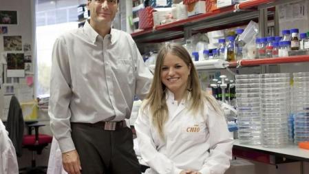 Manuel Serrano y María Abad, investigadores del Centro Nacional de Investigaciones Oncológicas