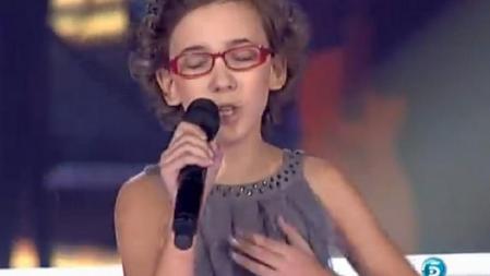 Iraila, durante su actuación en 'La Voz Kids'