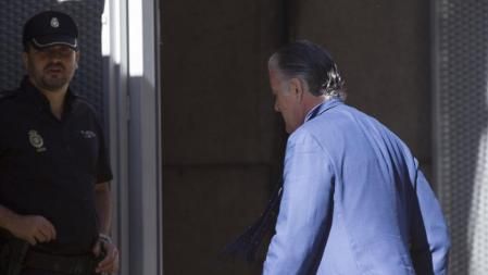 El extesorero del PP, Luís Bárcenas, entrando a la Audiencia Nacional