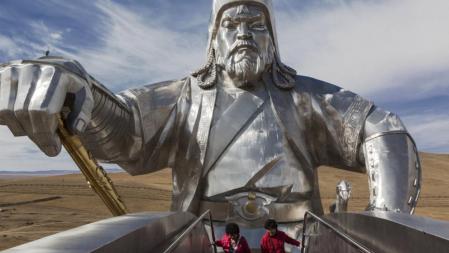 El nuevo nacionalismo mongol reivindica la figura de Gengis Kan y le ha dedicado una estatua de 40 metros