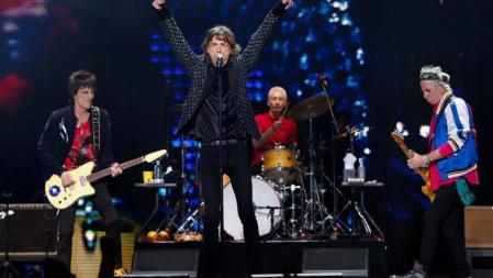 Vitalidad. Jagger y los Rollings no desfallecen pese a la edad. En la foto en un concierto en Shanghai