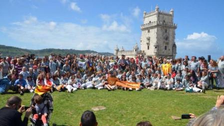 3a actuació a Lisboa Torre de Betlem 3d8,4p4,4d7a #catalanswanttovote #humantowersLV