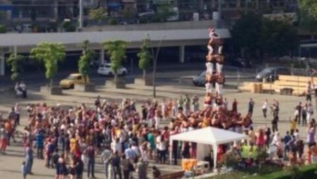 Estat de la Place de la Riponne amb els @xiquets de Reus