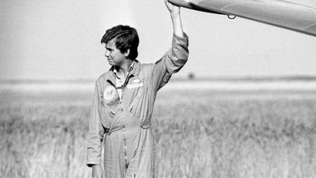 Felipe de Borbón, cuando tenía 16 años, durante un curso de vuelo sin motor