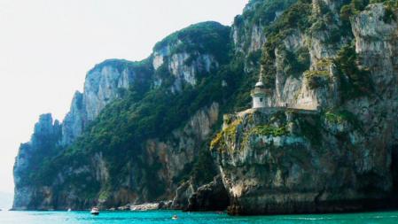 El Faro del Caballo, en Santoña