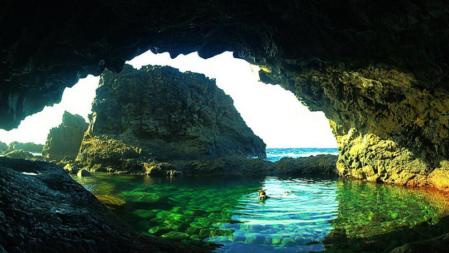 El Charco Azul, en la isla canaria de El Hierro