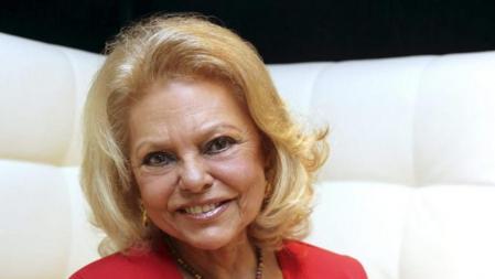 Fotografía facilitada por Plaza & Janés de la presentadora Mayra Gómez Kemp, que ha concedido una entrevista a Efe con motivo de la publicación de sus memorias