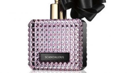 Con una gran carga sensual, 'Scandalous' es el nombre del nuevo perfume de Victoria's Secret
