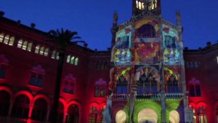 Mapping a la façana de Sant Pau