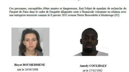 Imagen de los dos sospechosos de matar a una policía en el sur de París, difundida por la Policía francesa