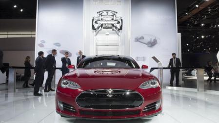 Tesla Motors mostró en el pasado Salón de Detroit el Model S P85D