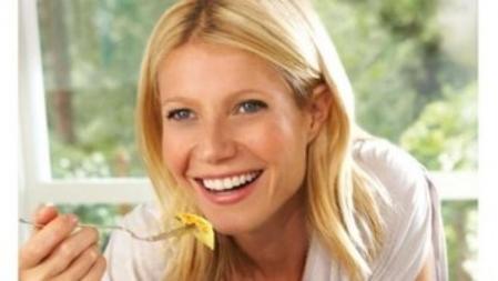 La actriz Gwyneth Paltrow es una de las famosas que ha popularizado sus dietas a través de la publicación de libros