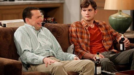 Jon Cryer y Ashton Kutcher son los protagonistas de 'Dos hombres y medio'.