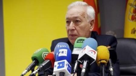 El ministro de Asuntos Exteriores, José Manuel García-Margallo, durante la rueda de prensa ofrecida para informar sobre el ataque terrorista registrado en Túnez donde han fallecido dos españoles y otros dos han sido encontrados con vida y se encuentran bien.