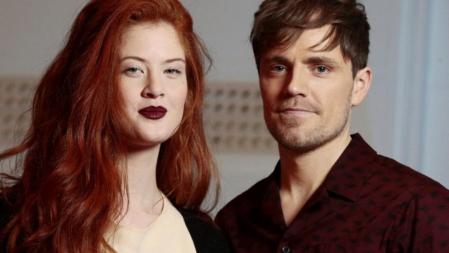 Kjetil Morland y Debrah Scarlett. Es la pareja que representa a Noruega con la balada Monster like me