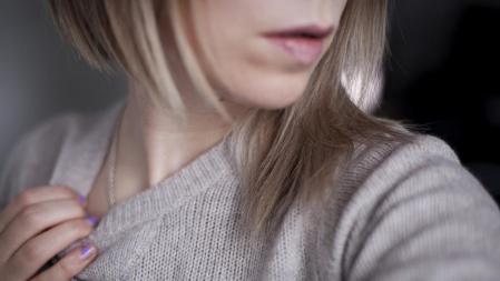 Deshacerse cosquilleo garganta