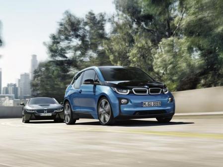 El i3 es un vehículo de apenas casi cuatro metros con una carrocería tipo monovolumen