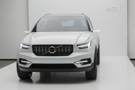 Frontal del prototipo 40.1, mostrado por primera vez en público en la sede de Volvo en Torslanda (Suecia)