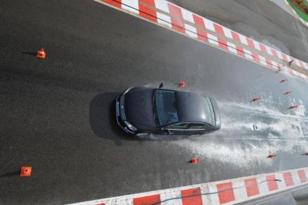 Los neumáticos afectan directamente a la distancia de frenada del automóvil