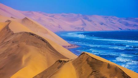 Las dunas del parque nacional de Namib Naukluft con vistas al Océano Atlántico