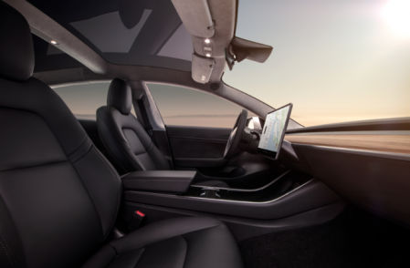 En el interior destacan el minimalisto y la sencillez